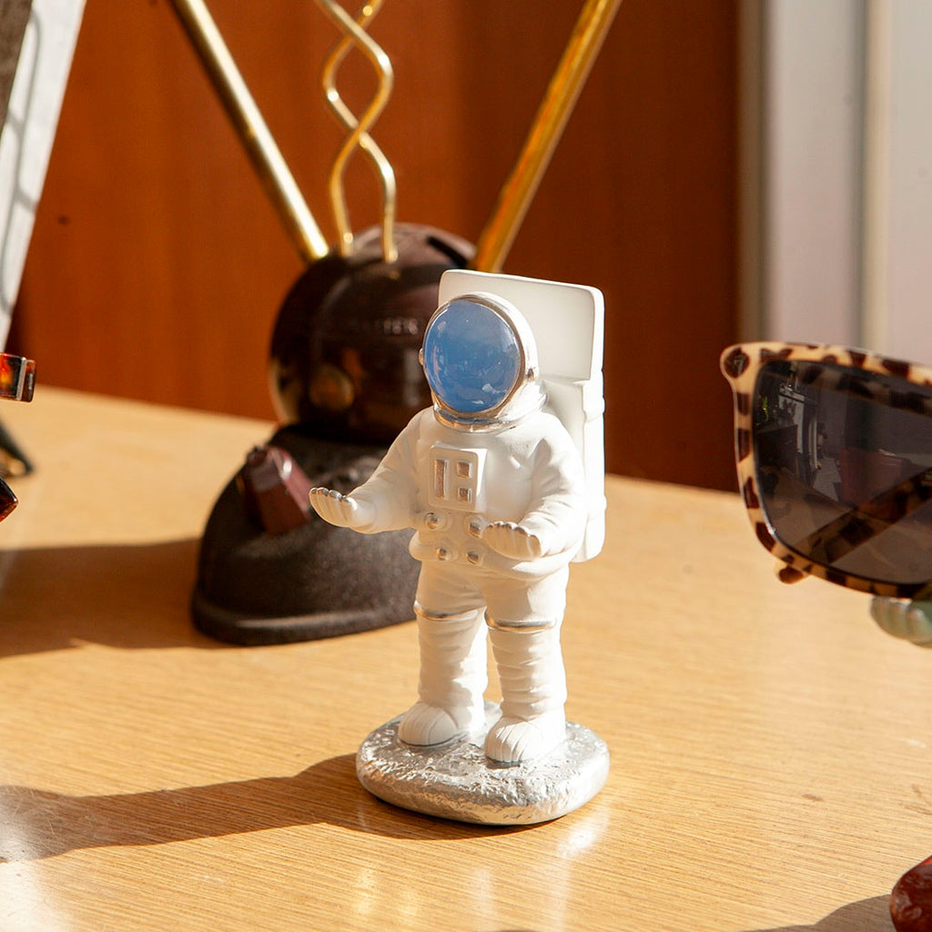 Astronaut Glasses Holder